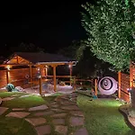Rustic Rose - Private Premium House Цагарада