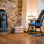 Rustic Rose - Private Premium House *