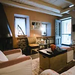 Holiday home Rustic Rose - Private Premium House