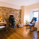 Rustic Rose - Private Premium House