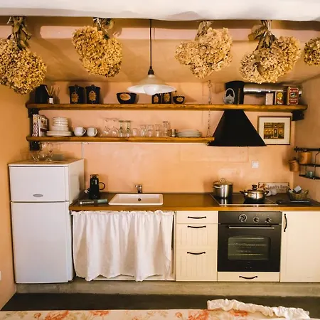 Σπίτι διακοπών Rustic Rose - Private Premium House Τσαγκαράδα